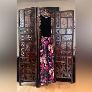 NEW Beautifu Long Maxi Floral Dress